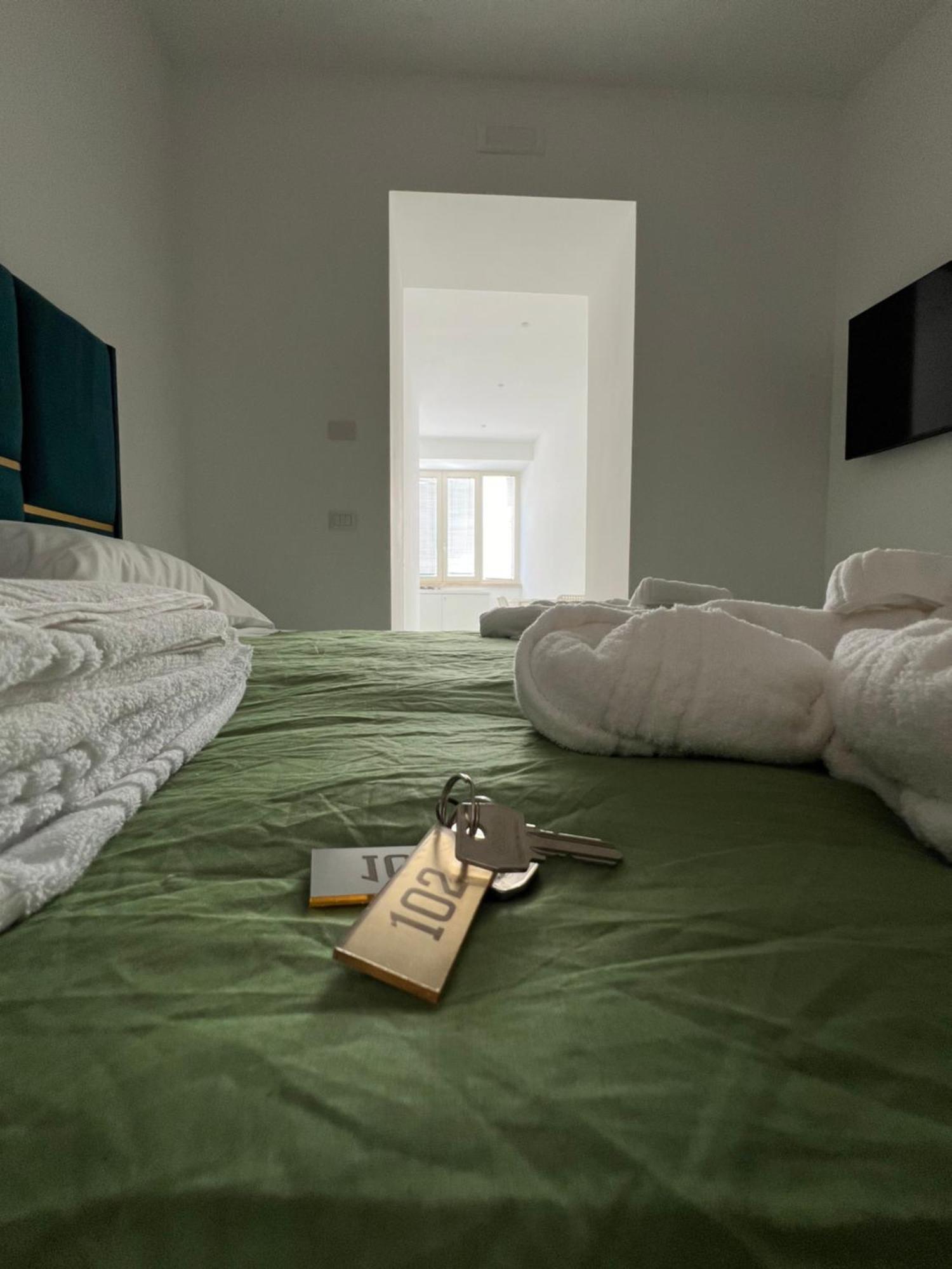 Airport Capodichino Home By Pagnotta เนเปิลส์ ภายนอก รูปภาพ